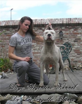 De La Orgullo Blanco