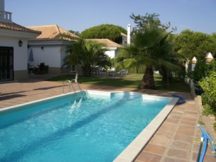 andalusische Golfvilla mit Pool ANEX