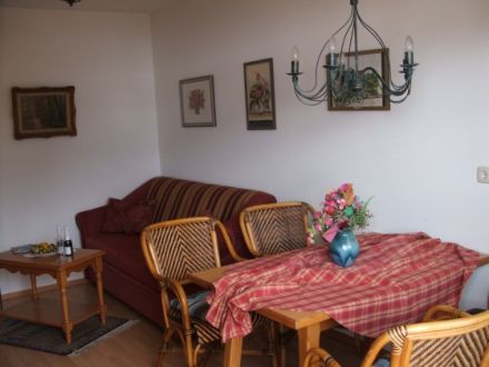 Landhaus Eibelesmühle am See mit Wasserfall