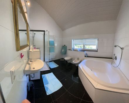 Traumhaftes Ferienhaus...für Dich ganz allein...in paradiesischer Natur.