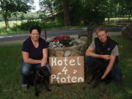 Hotel 4 Pfoten