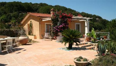 Das große Windhaus auf Elba