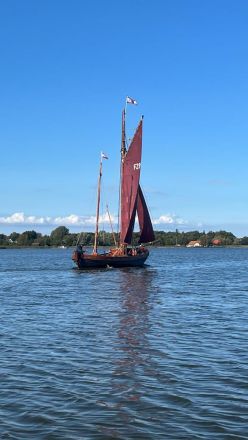 Hundeparadies - Wassergrundstück Piratennest Born