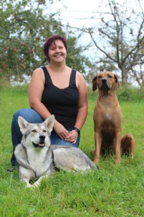 Anna Pleyer - Hundetrainerin - Huhu-Hund
