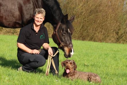 Manuelle Tiermedizin Uschi Horsten