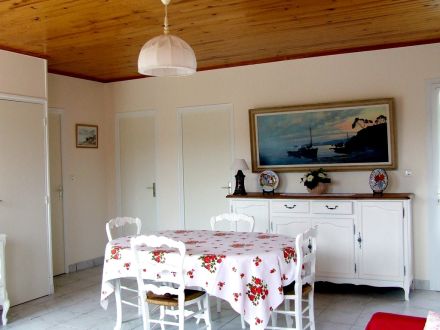 Frankreich, Bretagne. Ferienhaus nähe zum Strand. Hunde erlaubt.