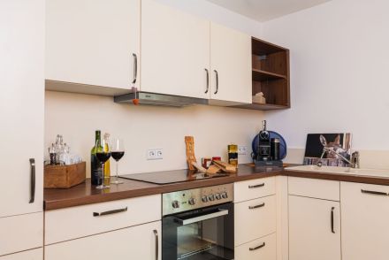 Historisches Waldhaus | eingezäunt