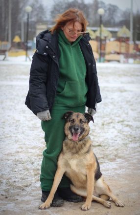 Ilana wartet schon viele Jahre auf ein Zuhause