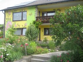 Rosen- und Ferienhaus Metzger