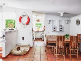 Ostsee-Fewo Hundeglück Appartement, Garten + Zaun