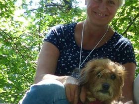 DOGS & CATS,  Canine Osteopathie, Tierphysiotherapie & Tierdentalhygiene Andrea Münz.