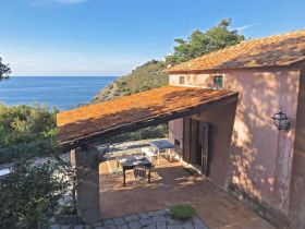 Ferienhaus bis 8 Personen Casale al Faro auf Elba Italien