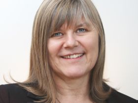 Kleintierpraxis mit Tätigkeitsschwerpunkt klassische Homöopathie Dr. Irmgard Baumgartner