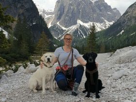 Pfoten-Anni, Hundeschule