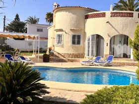Casa Playa y Mar mit Pool, 700 m zum Strand, nahe Dénia