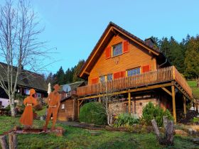 Hüttenchalet Waldschatz | eingezäunt